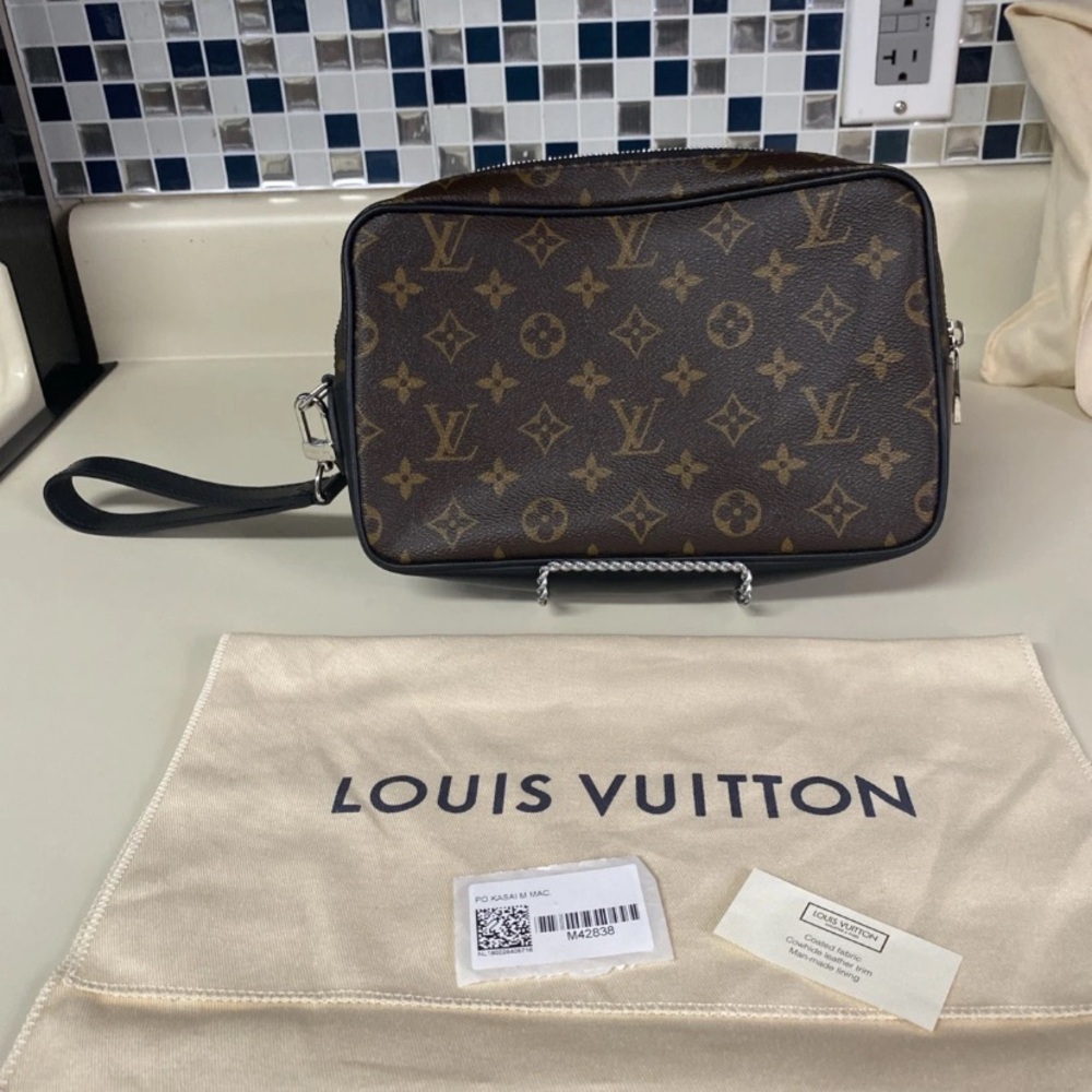 Louis Vuitton Macassar  Kasai Pouchette - Authentic- Unisex- Excellent